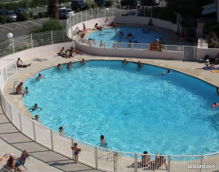 Le Lagon Bleu 4 Personnes Le Grau-du-Roi Kültér fotó